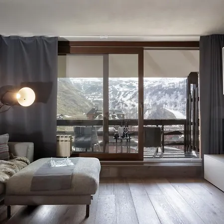 Hellochalet - Bellevue - Slopeside With Terrace Apartment *